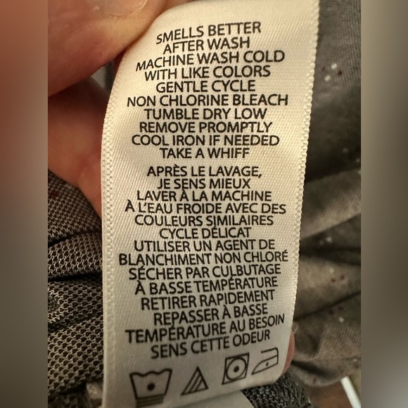 Travis Mathew Polo Shirt Mens Large Gray Dot Golf Pima Cotton Spring Sports - Picture 12 of 12